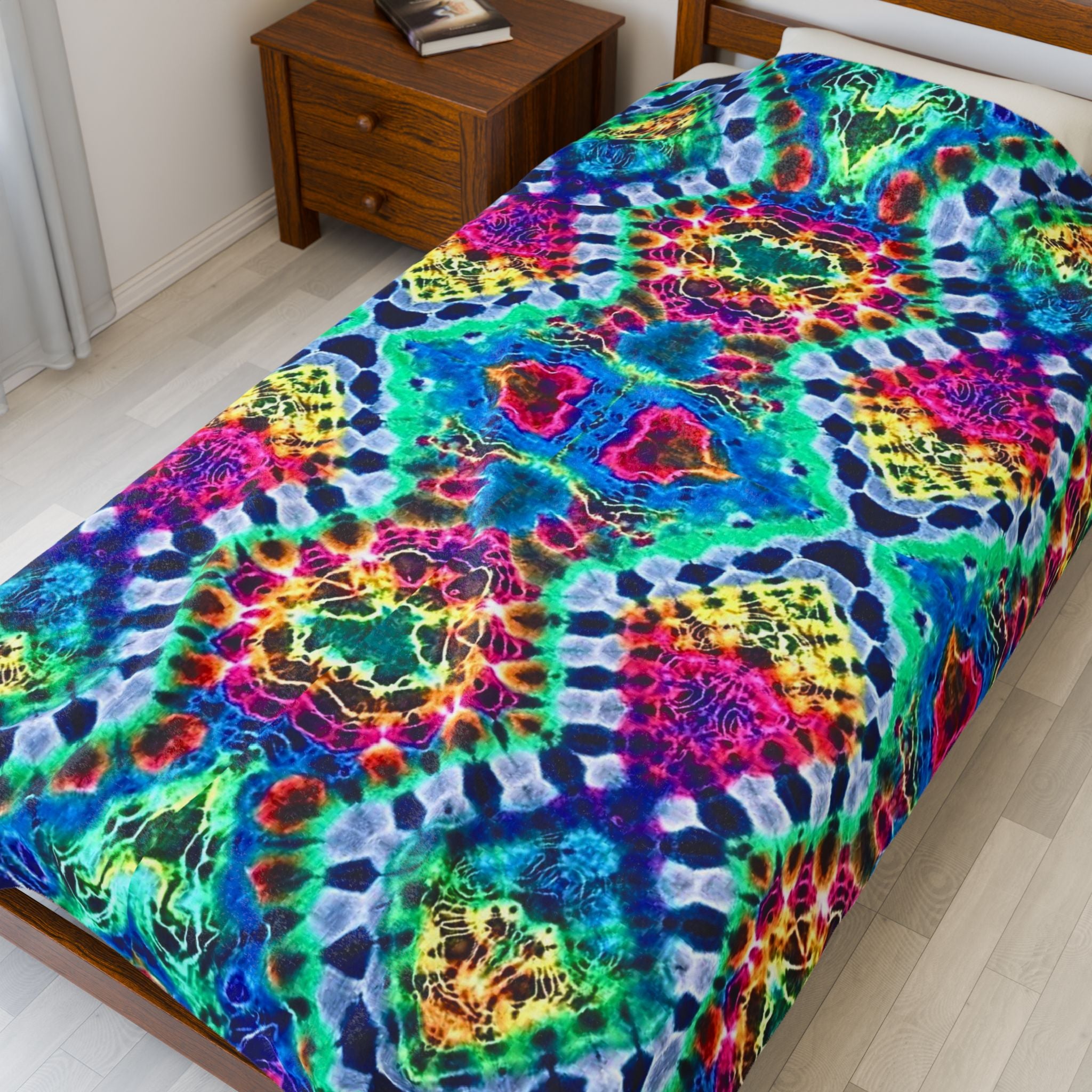 Colorful Velveteen Plush Blanket, Soft Cozy Throw, Rainbow Design Blanket, Colorful Home Decor, Gift for Kids and Adults